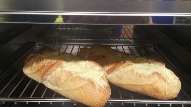 Pain bouchon gratiné