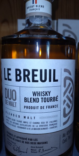 Whisky  normand duo de malt tourbé 
